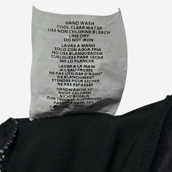 MIRACLESUIT Shimmer Links Odyssey One Piece Swimsuit - Picture 13 of 14